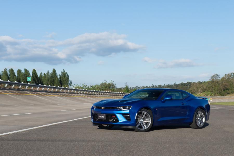  Chevrolet Camaro SS 2016 года  (LA) (фото 10 из 19)
